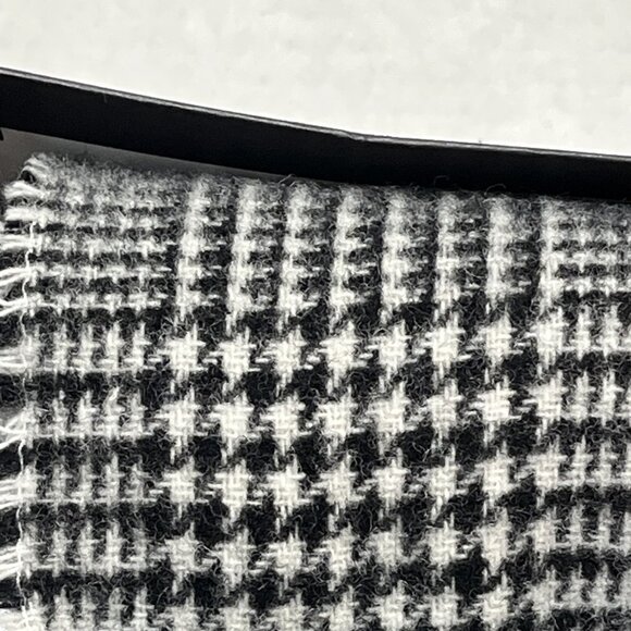 Il Moro Firenze Scarf Black Houndstooth Wool Fringe Made Italy Classic Preppy - Picture 10 of 10